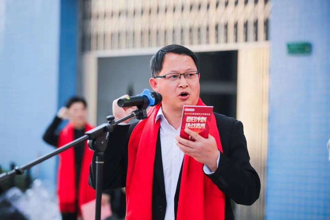 包含西藏男篮团结一心全力以赴，全面展现实力兑现胜利诺言的词条